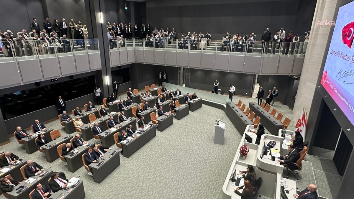 Tufan Erhürman KKTC Cumhurbaşkanı olarak göreve başladı