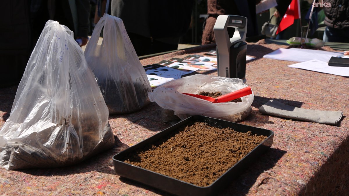 Eskişehir'de 23 bin dekarlık tarım arazisine mobil toprak analizi desteği