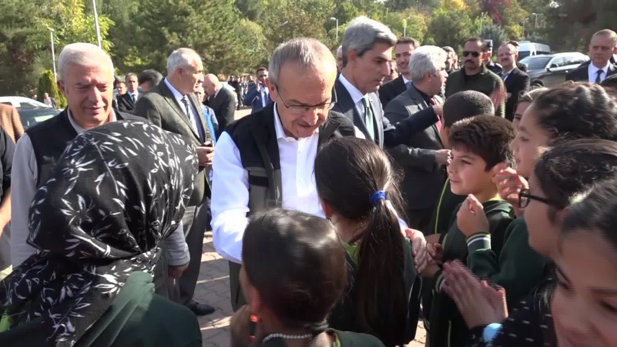 Cumhuriyet'in 102. yılına özel 102 fidan dikildi