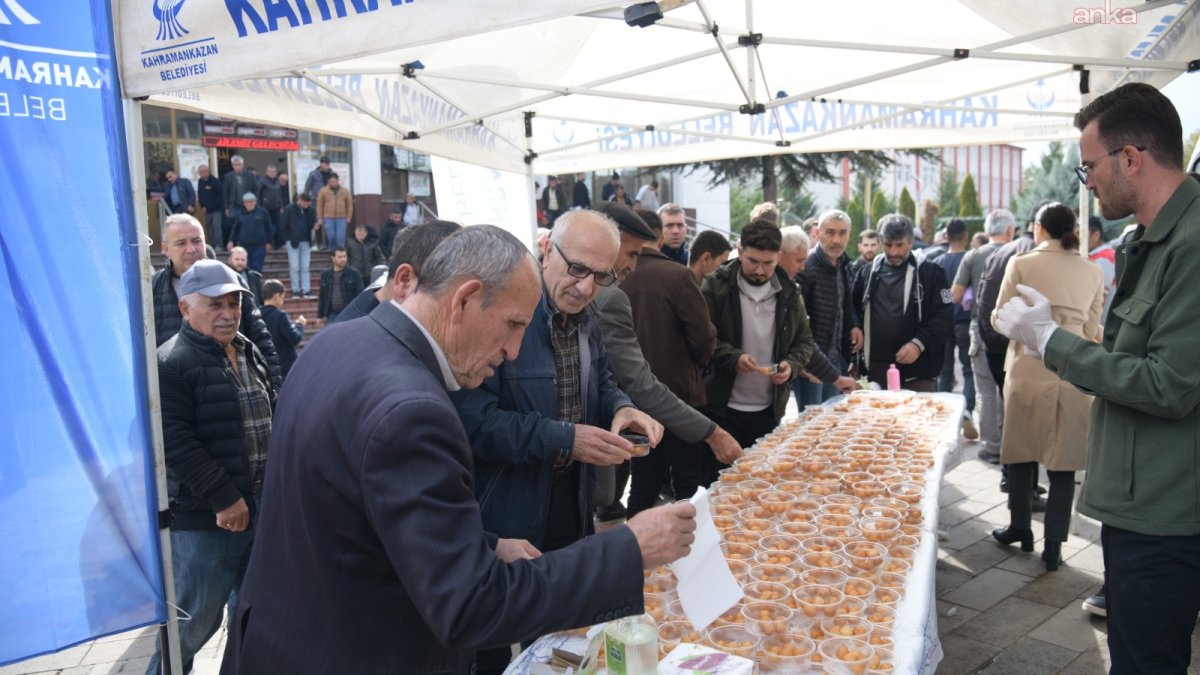 Şehitler için lokma ikramı yapıldı