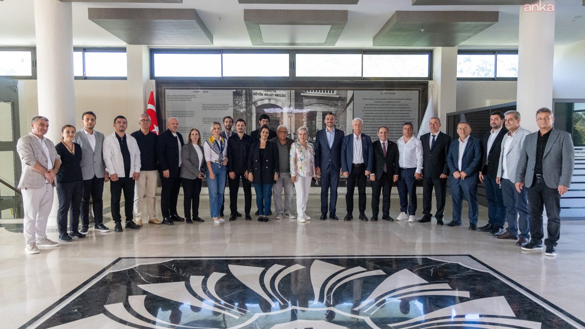 CHP heyeti Manavgat Belediyesi'nde buluştu