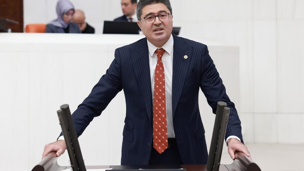 TELE 1'e kayyum atanmasına sert tepki