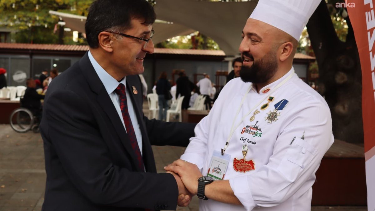 Kahveci, Gastrofest'te Kütahya'nın lezzetlerini tanıttı