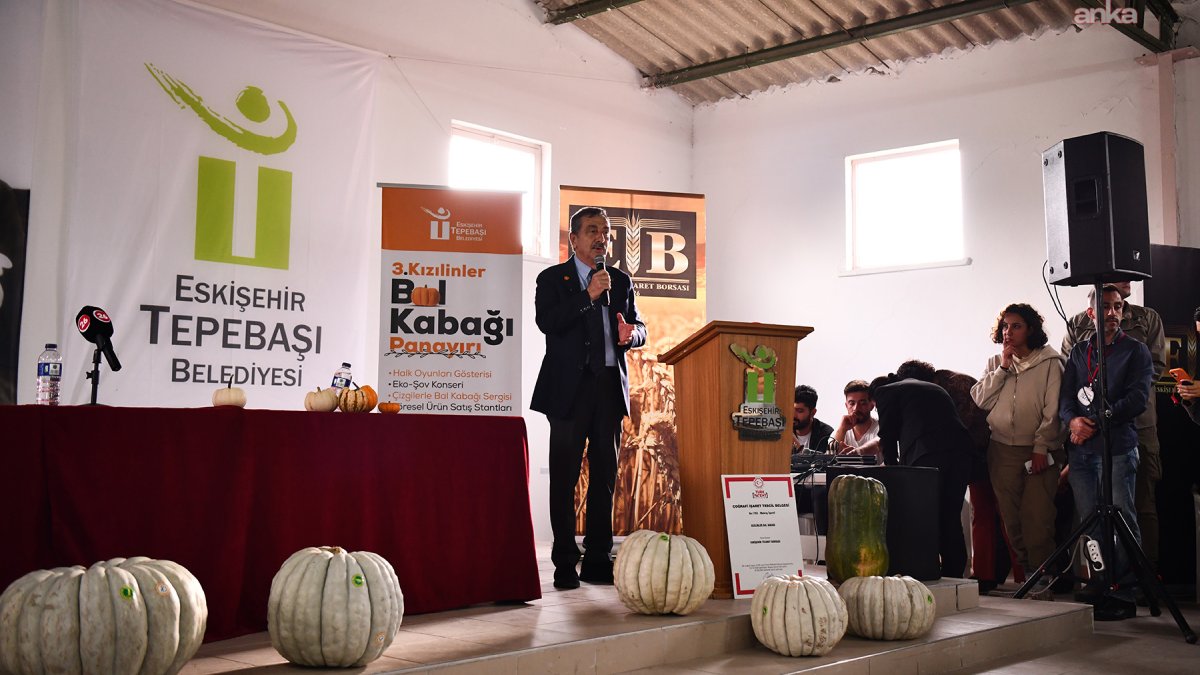 Tepebaşı'nda bal kabağı panayırı büyük ilgi gördü