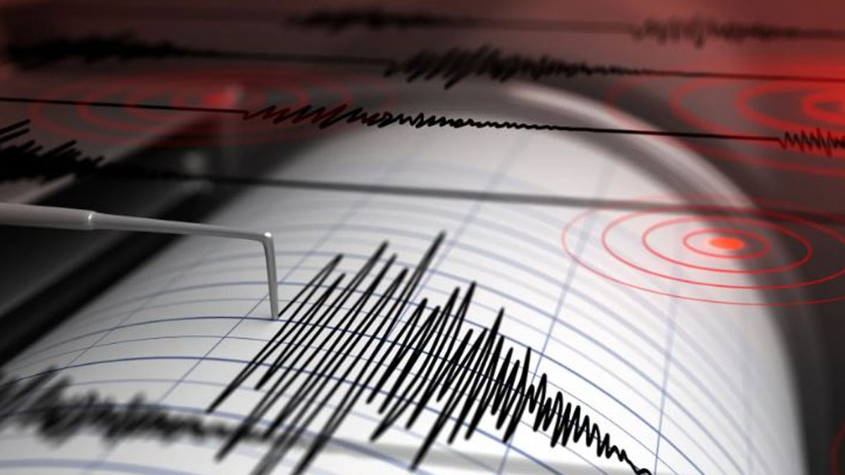 İstanbul'da hissedilen deprem!