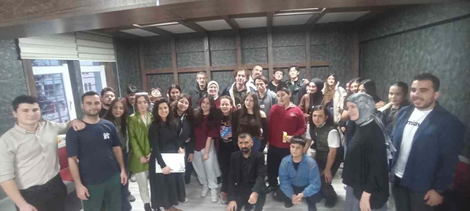 Doğaçlama Tiyatronun Öncüleri Denizli'de: Tiyatro Sporu Tanıtıldı