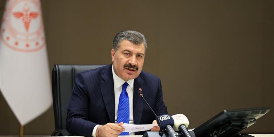 Sağlık Bakanı Koca salgın sürecinde 'en güvenilir bilgi kaynağı' çıktı