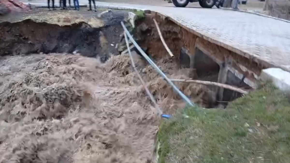 Yozgat’ta Aşırı Yağışın Ardından Gelen Sel Tehlikesi