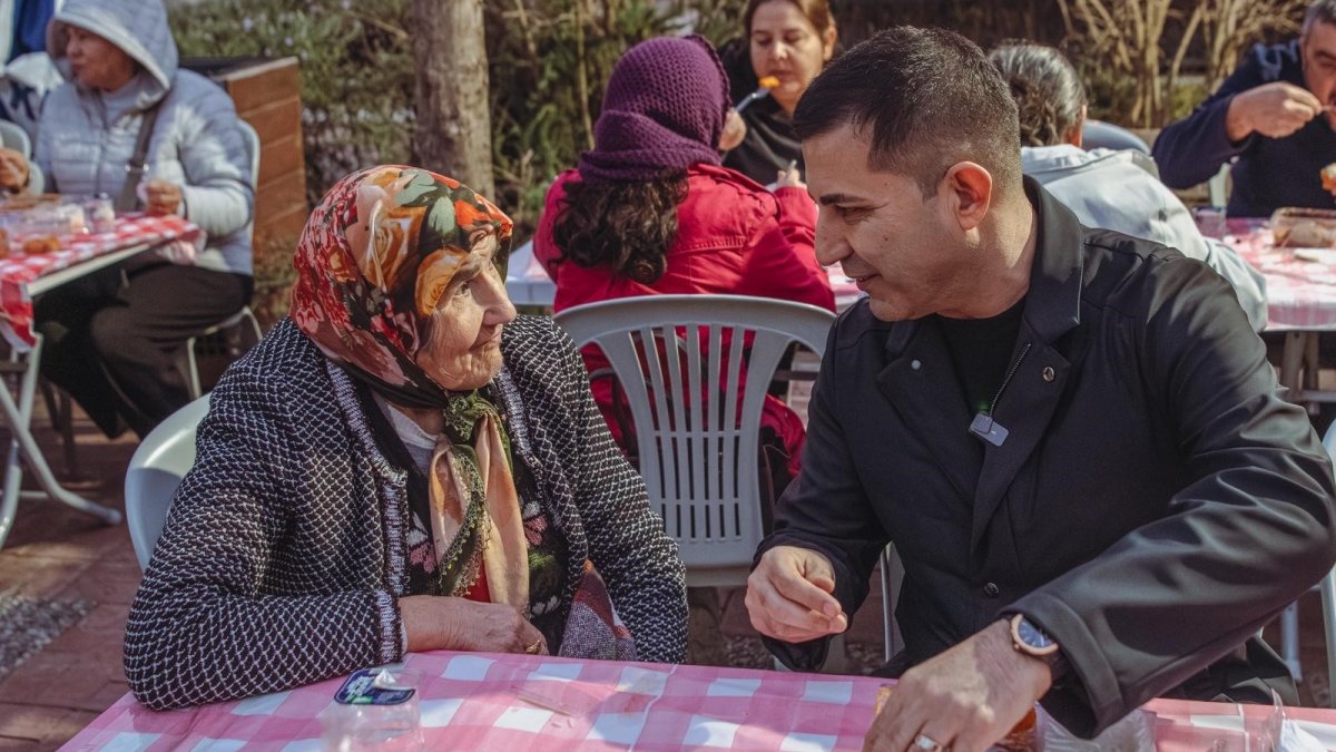 Kuşadası Belediyesi İlk İftar Yemeğinde Birlik ve Beraberlik Mesajı Verdi