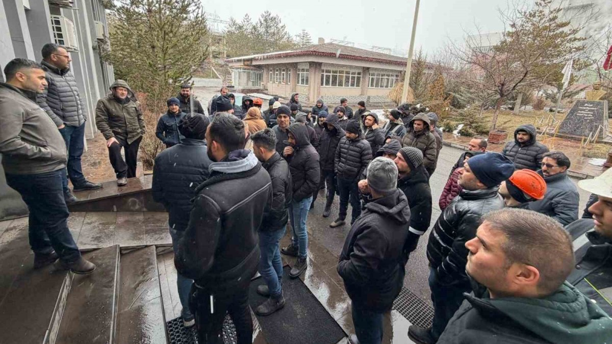 Kangal Termik Santrali İşçileri Maaş Mağduriyeti Yaşıyor
