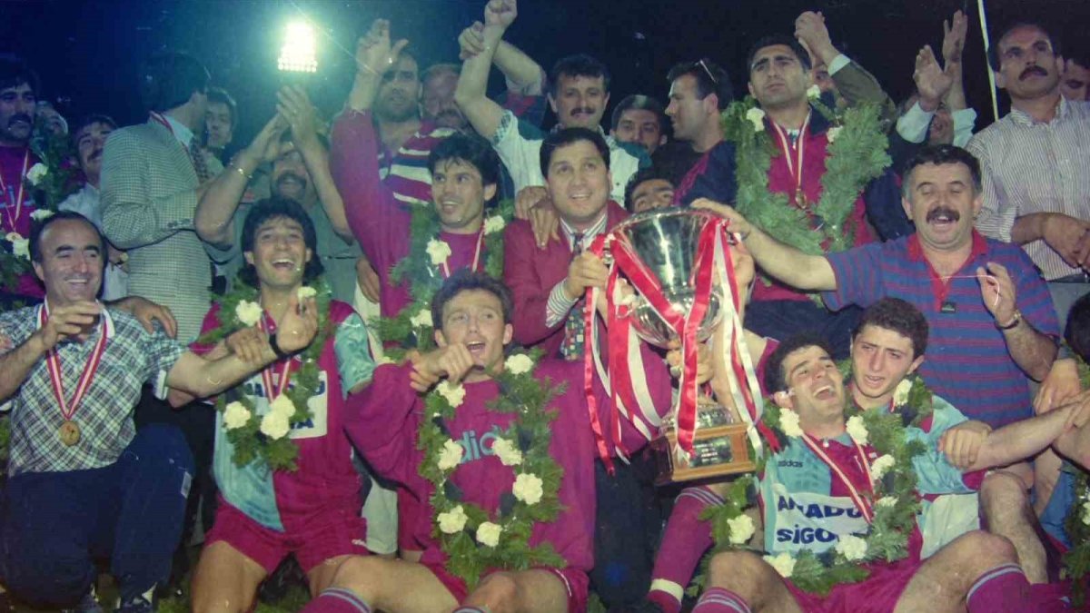 Trabzonspor Yardımcı Antrenörü Orhan Kaynak Hayatını Kaybetti