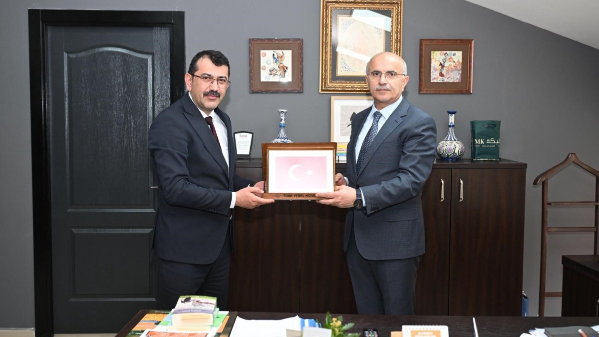 Türk Yerel Hizmet-Sen Başkanı Tabakoğlu, Malatya'da Memurlarla Buluştu