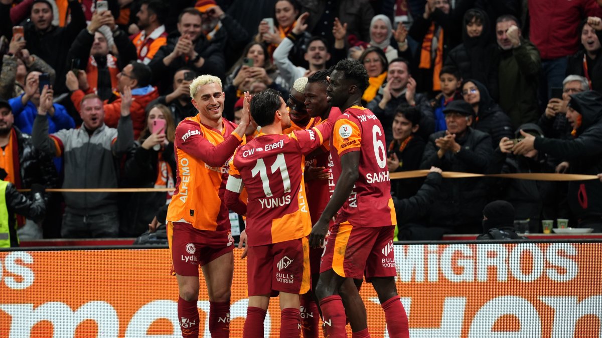Galatasaray, Üç Maçlık Galibiyet Serisiyle Şampiyonluk Yarışında İddialı