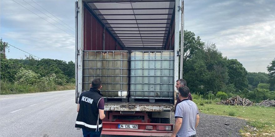 İstanbul'da 19 bin litre kaçak akaryakıt ele geçirildi