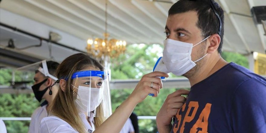 Başkentte maske ve sosyal mesafe denetimleri yapıldı