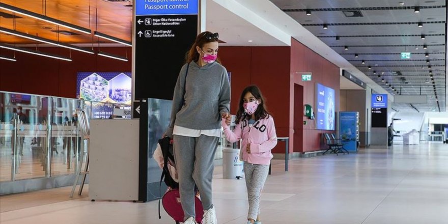 ABD'den İstanbul'a ilk tarifeli uçuş gerçekleşti