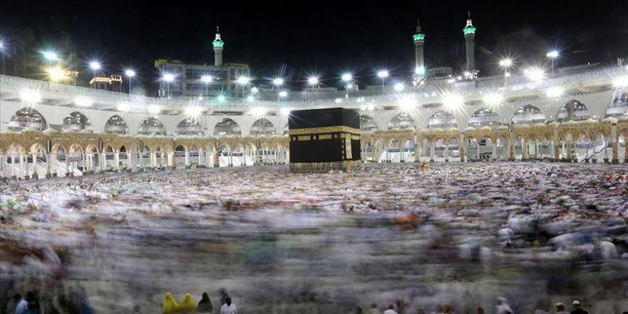 Suudi Arabistan, yalnızca ülke içindekilerin katılabileceği haccın kurallarını açıkladı