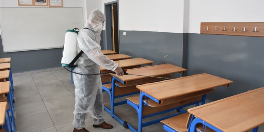 Sağlık Bakanlığı okullarda alınması gereken Kovid-19 önlemlerini belirledi