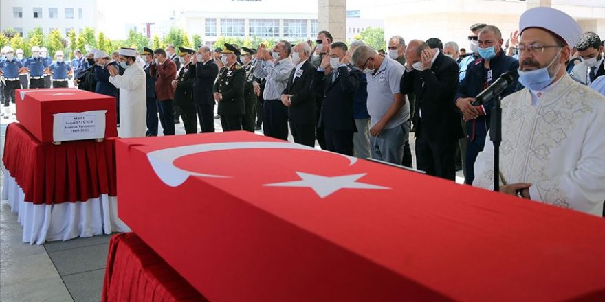 Van şehitlerine veda