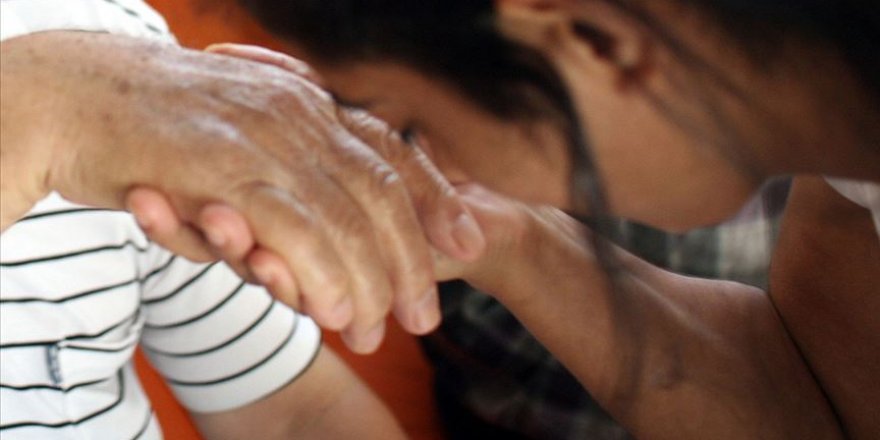 Kurban Bayramı'nda 'ziyaretten kaçının' uyarısı