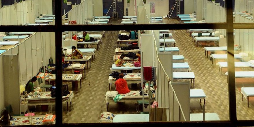 Hindistan'da 100 yaşındaki kadın Kovid-19'u yendi