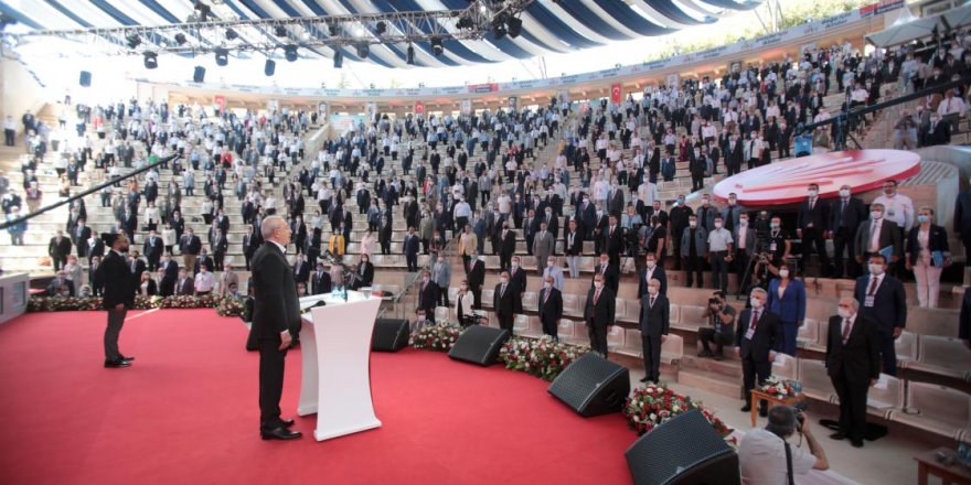 "Bu kurultay tarihi bir kurultaydır"