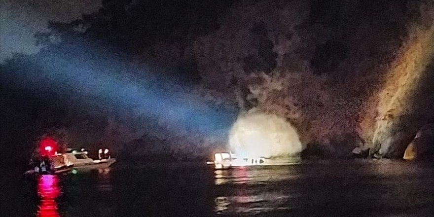 Heybeliada'da batan teknedeki 27 kişi kurtarıldı