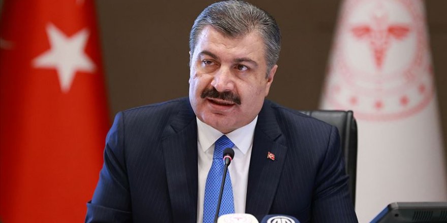 Bakan Koca Kovid-19'a yakalanan doktorun mesajıyla uyardı