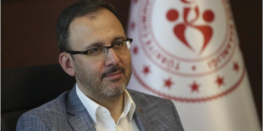 Bakan Kasapoğlu'ndan Beşiktaşlı taraftarlara müjde