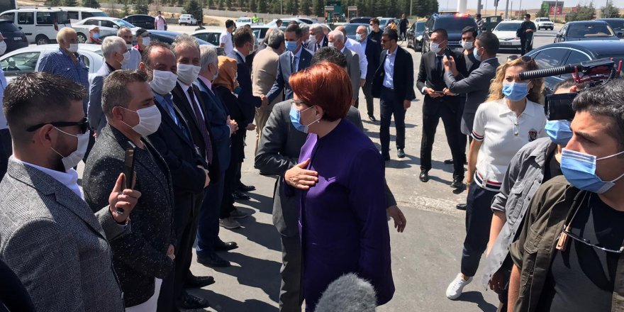 Meral Akşener'den Çorumlu esnafa teşekkür