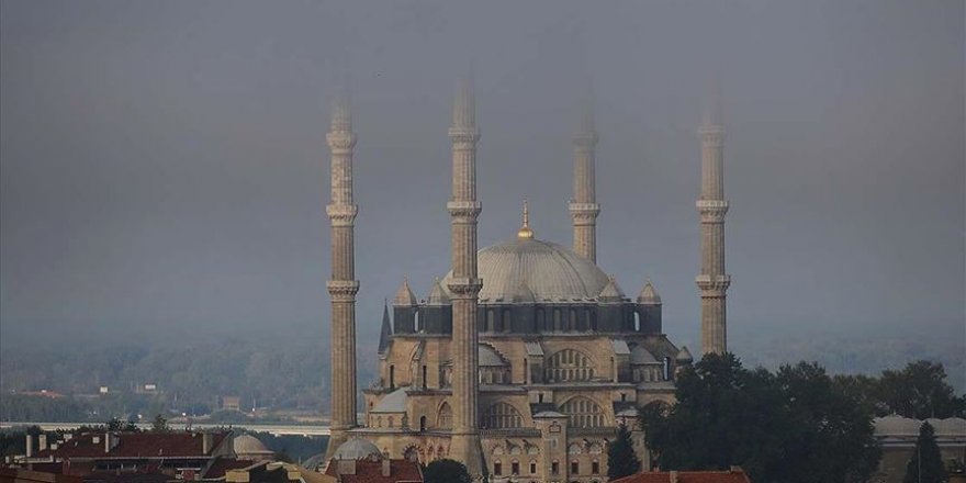 Selimiye eşsiz güzellikler sundu