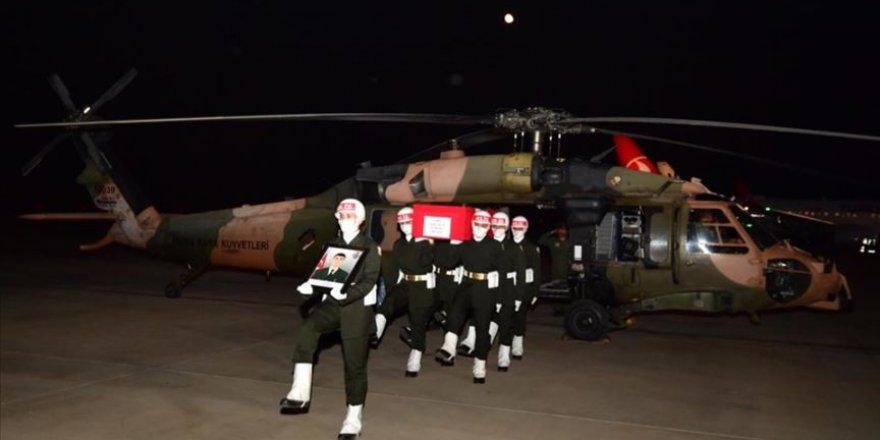 İdlib'de şehit olan Piyade Uzman Onbaşı Serdar Aslan'ın naaşı Gaziantep'e getirildi