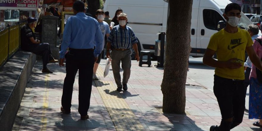 Afyonkarahisar, Düzce ve Kayseri'de karantina ihlali yapanlar yurtlara yerleştirilecek