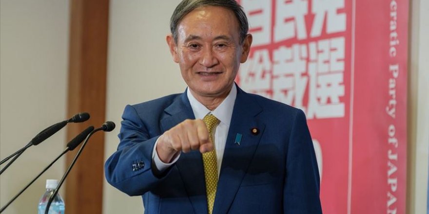 Japonya'nın muhtemel başbakanı Suga Yoşihide