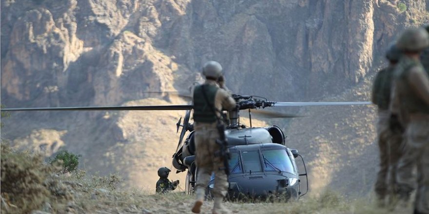 Hakkari'de 2 terörist etkisiz hale getirildi