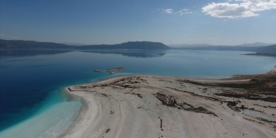 Salda Gölü'nde göle ve plaja giriş yasaklandı