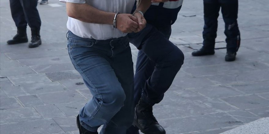 16 kişilik minibüsten 72 kişi çıktı