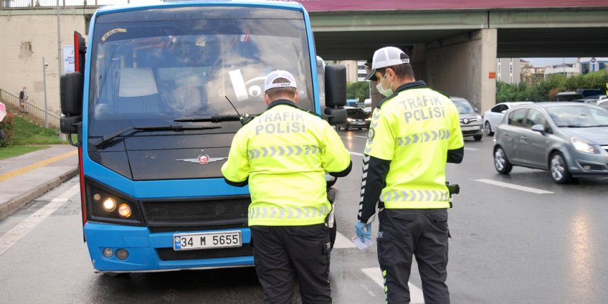 İstanbul'da toplu taşıma araçlarında koronavirüs denetimi