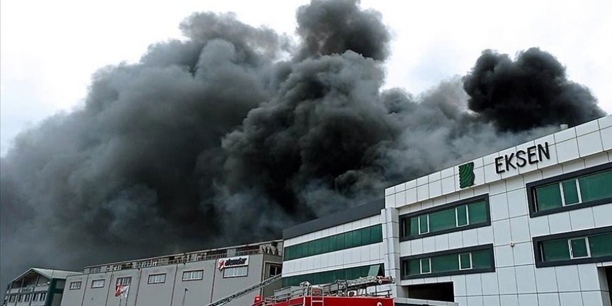 Silivri'de çıkan fabrika yangını söndürüldü