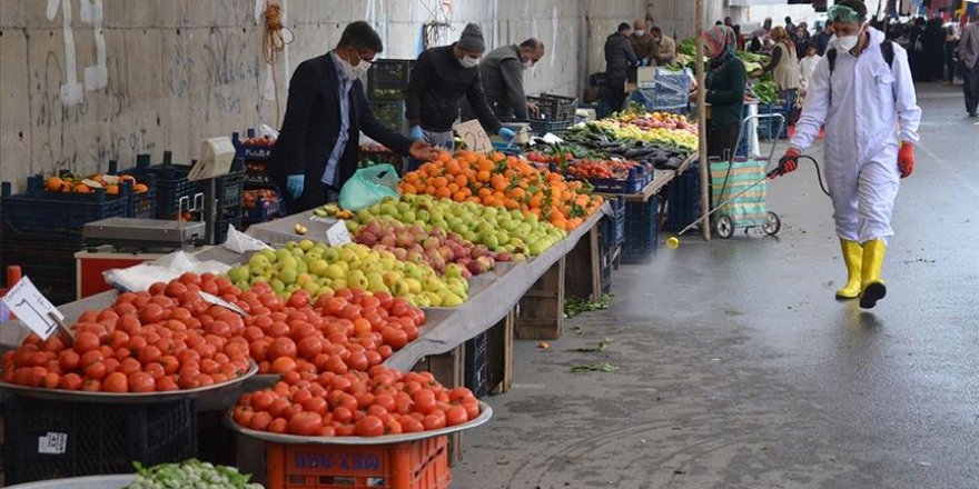 Kahramanmaraş'ta 65 yaş üstü vatandaşların pazar yerine girişleri kısıtlandı
