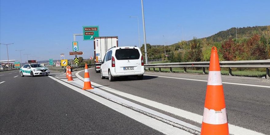 Anadolu Otoyolu Bolu Dağı Tüneli yol çalışması nedeniyle ulaşıma kapandı