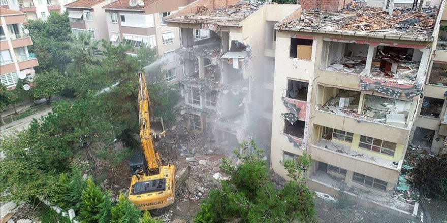 Kentsel dönüşümle 689 bin 658 konut ve iş yeri yenileniyor