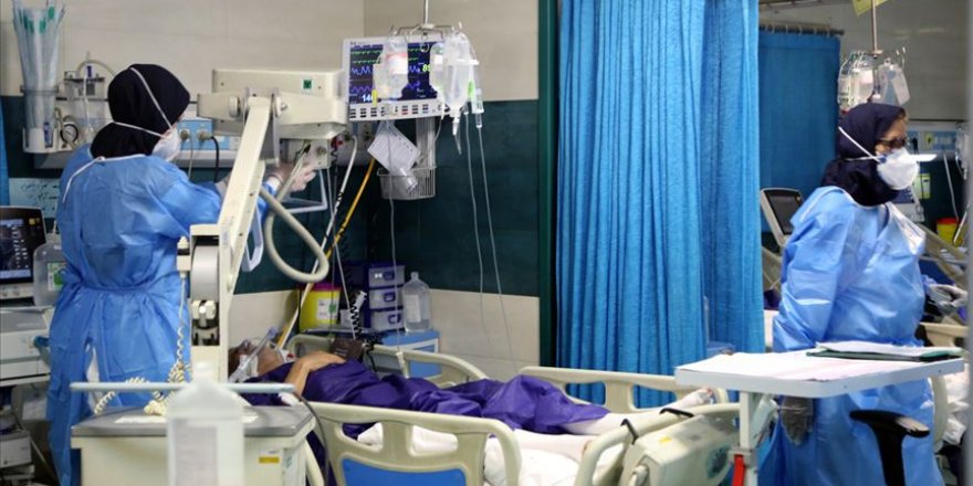 İran'da 452 kişi daha Kovid-19'dan hayatını kaybetti