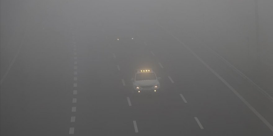 Bolu Dağı'nda yoğun sis etkili oluyor