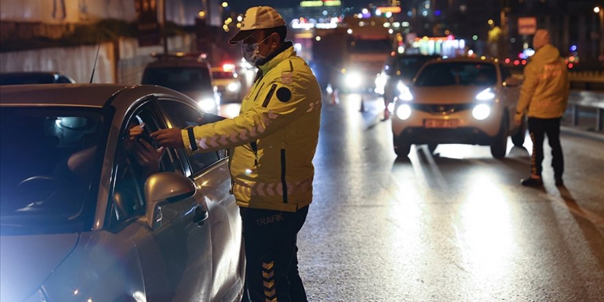 Kısıtlamayı ihlal ve maske takmama cezaları yeniden yapılandırılamıyor
