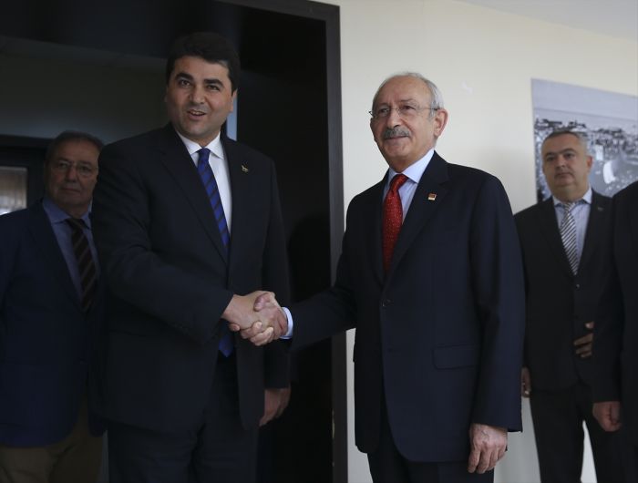 Kılıçdaroğlu, Demokrat Parti’yi ziyaret etti