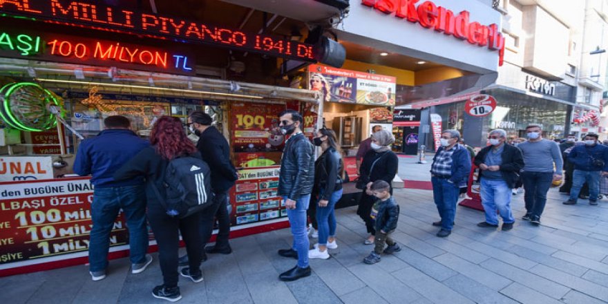 Antalya genelinde Milli Piyango biletlerinin yüzde 70'i tükendi