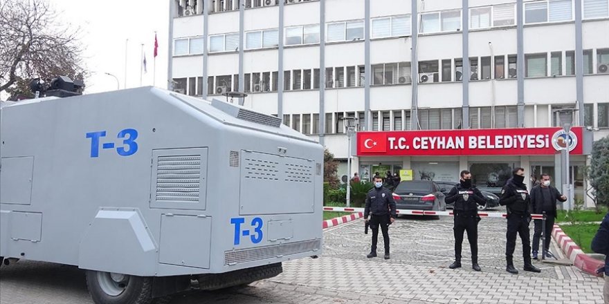 Adana'da rüşvet operasyonu: 23 gözaltı