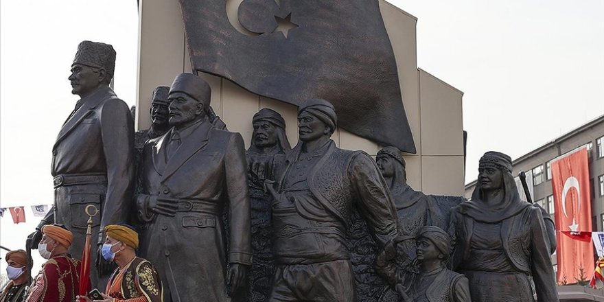 Atatürk'ün Ankara'ya gelişinin 101. yılı törenlerle kutlandı