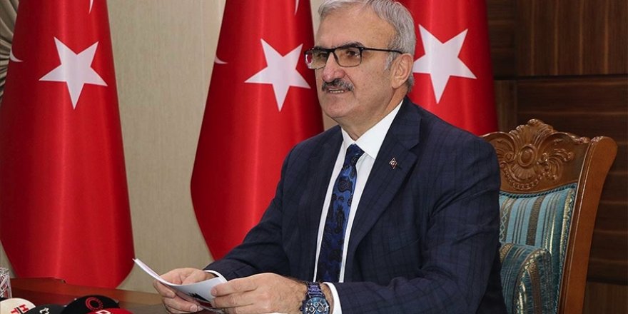 Diyarbakır Valisi Münir Karaloğlu'nun Kovid-19 testi pozitif çıktı